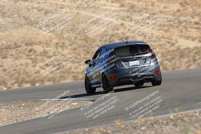 media/Oct-01-2022-Team Topak Racing (Sat) [[f860fb51be]]/2-Inter Low 2/session 1 turn 3/